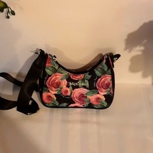 Juicy Couture   Smoke free home